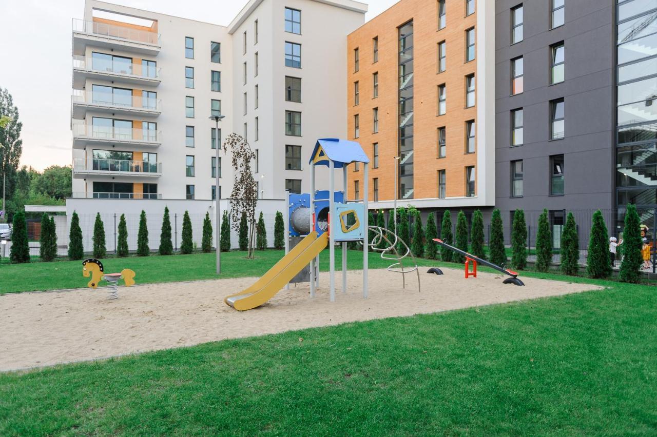 Lumina Apartment With Balcony Overlooking The Park Łódź Buitenkant foto