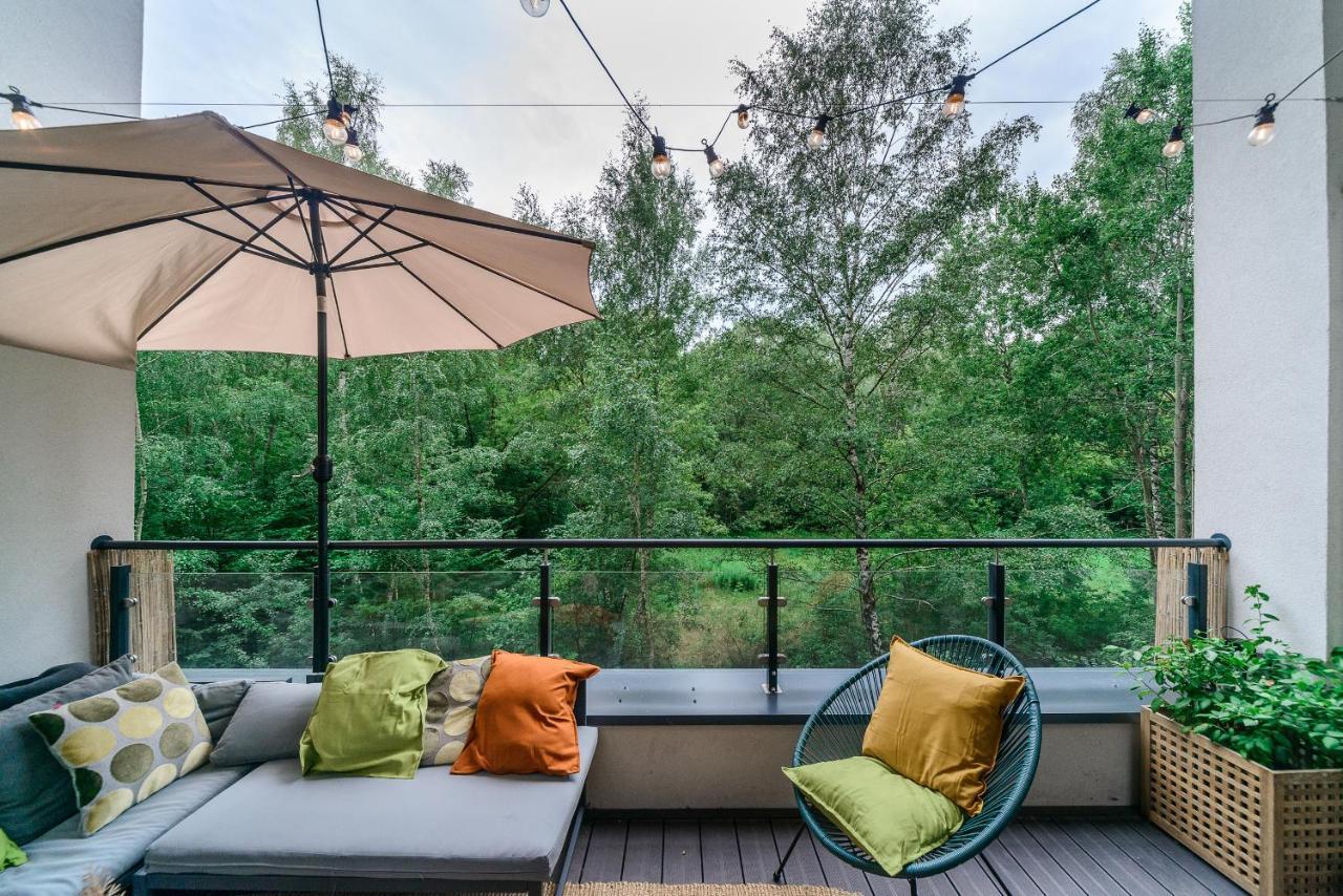 Lumina Apartment With Balcony Overlooking The Park Łódź Buitenkant foto